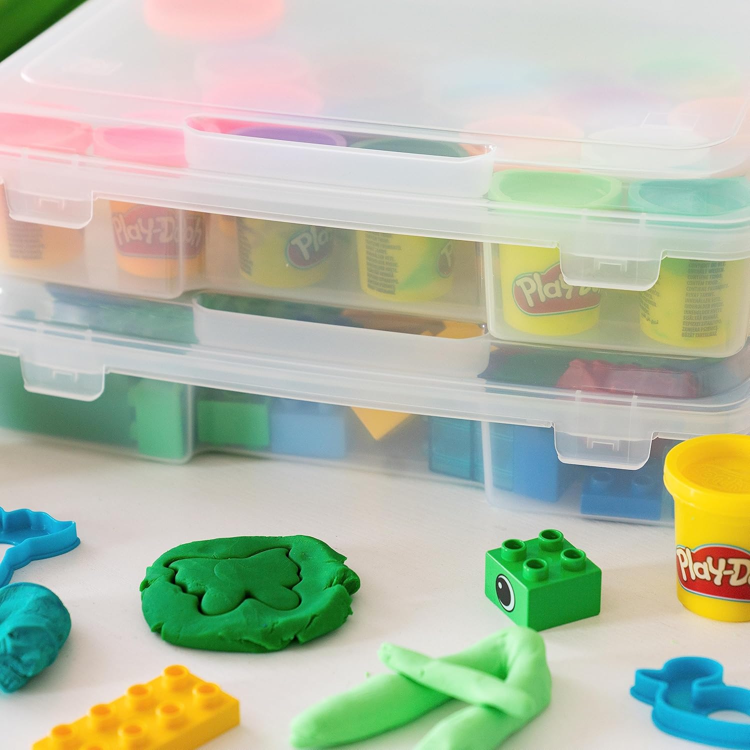 IRIS USA Board Game Storage |Made in USA| Thick Craft Case (6-Pack) - Clear | Fits 8.5 x 11 & A4 Paper. Organizers with Built-In Handle & Snap-Tight Lids. Containers for Puzzles. Art & Scrapbooking - Image 10